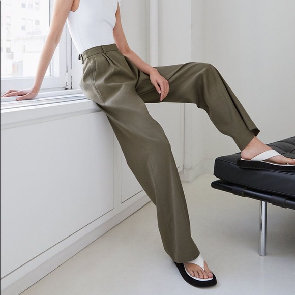 Aritzia- Babaton Linen Wide Leg Dress Pant - Picture 1 of 10
